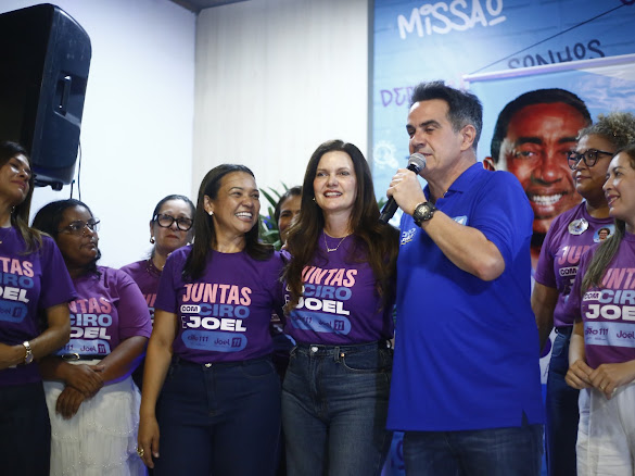 Lideranças em ato de campanha no Piauí